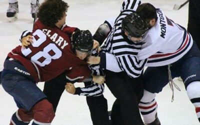 Ice Dogs beat Tomahawks after long break