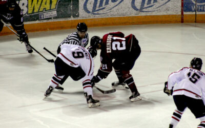 Ice Dogs win thriller to start season